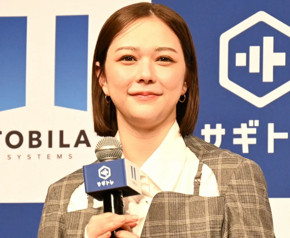 【画像・写真】村重杏奈　仲良し人気モデルは「憧れ…めっちゃ好き」「よく遊ぶ」もまさかの苦情が「言ってくんない？」