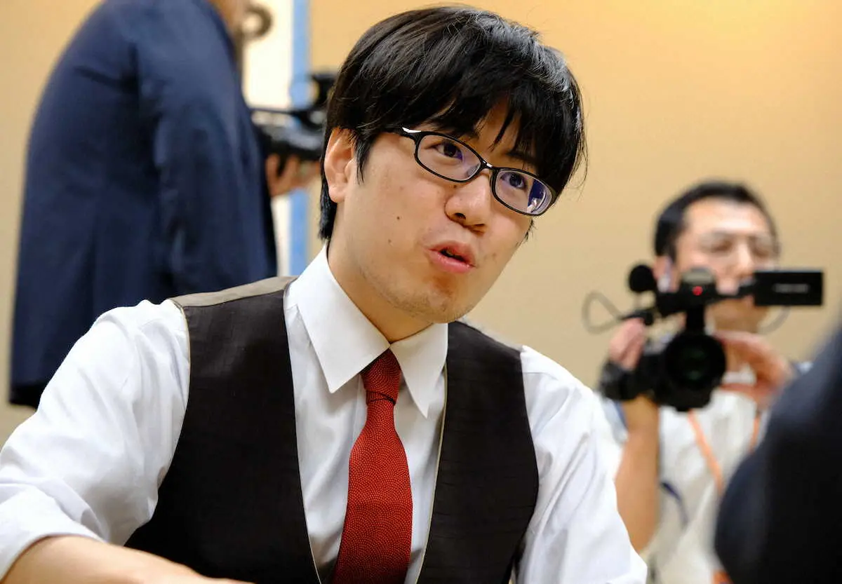 【画像・写真】【竜王戦】服部慎一郎七段が柵木幹太五段下し1勝1敗に　挑戦者決定3番勝負第2局