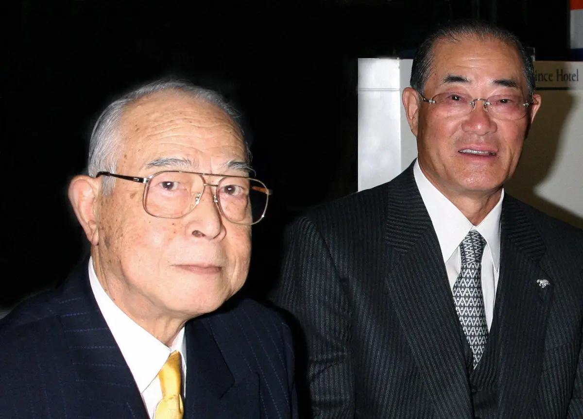【画像・写真】09年、大沢啓二さん（左）と張本勲さん