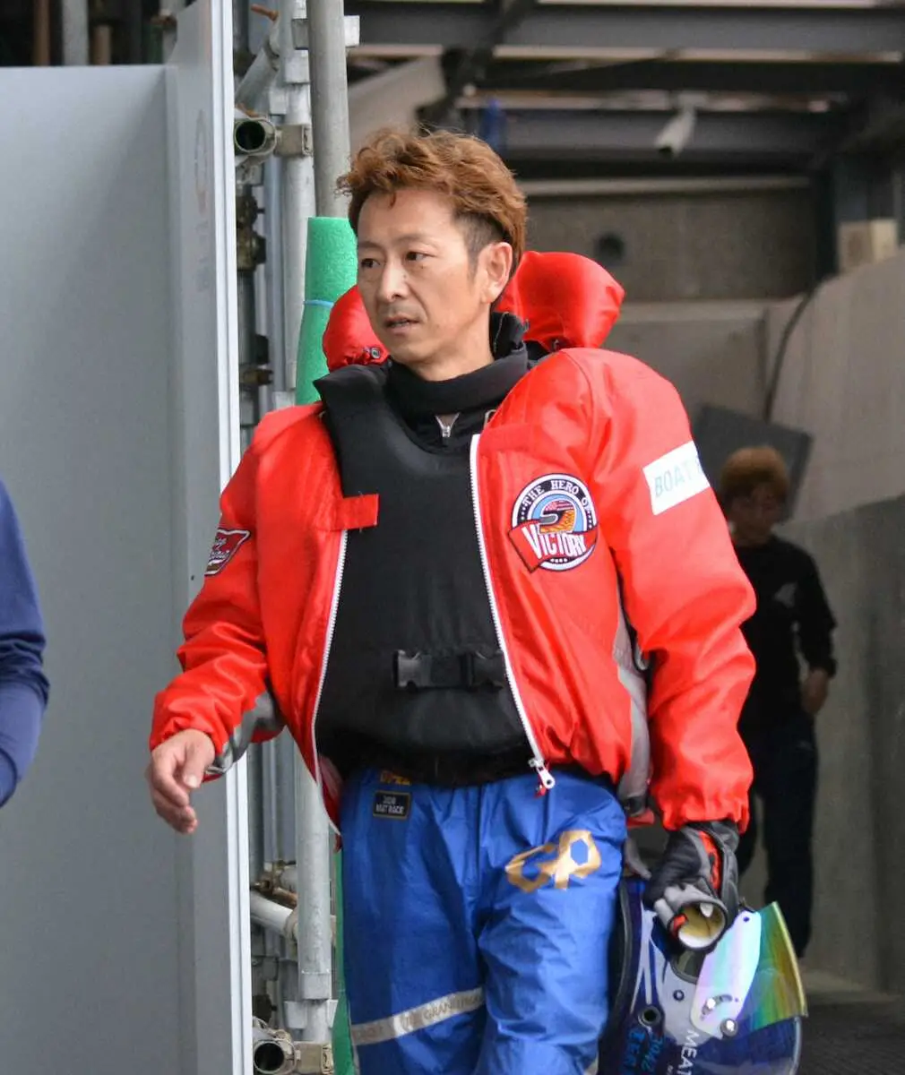 【画像・写真】【鳴門ボート・第25回マスターズチャンピオン】寺田祥　3コースカドから強力な伸びで準優突破