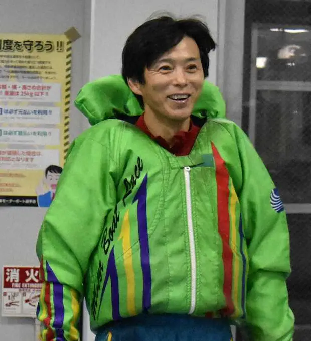 【画像・写真】【津ボート　日本モーターボート選手会会長賞】大庭元明が通算2000勝　史上186人目