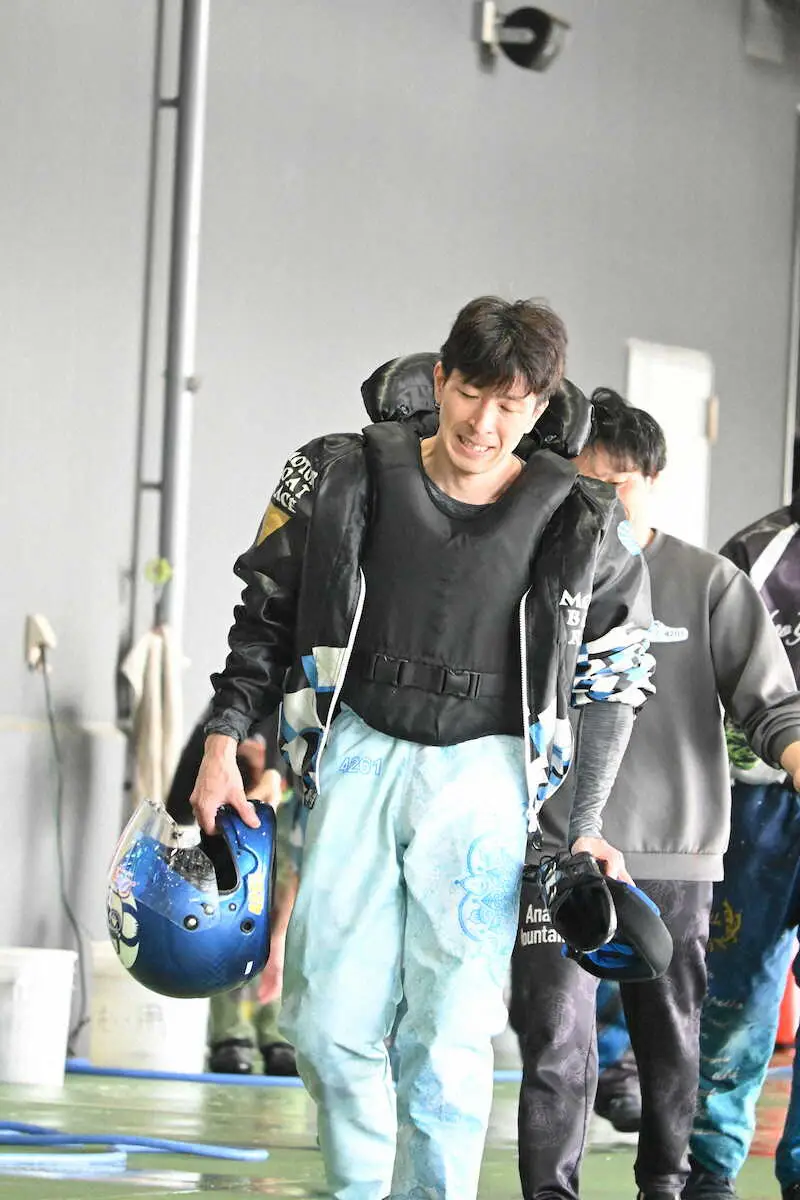 【画像・写真】【津ボート　よーたんカップ】岡祐臣　地元通算6回目の優勝を果たし、次走G1へ弾み