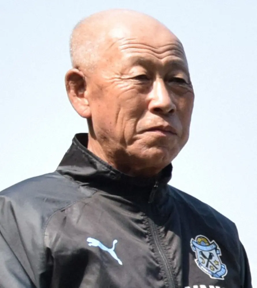【画像・写真】J2首位・磐田が鈴木政一監督の検査入院を発表　当面の間は服部年宏ヘッドが暫定指揮へ