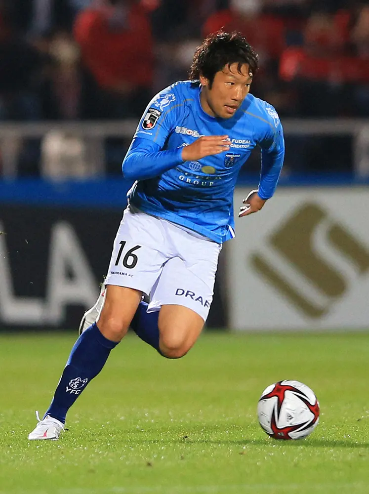 【画像・写真】横浜FC　徳島下し6試合ぶり白星で2位浮上　先制点の伊藤「やっと跳ね返せて良かった」