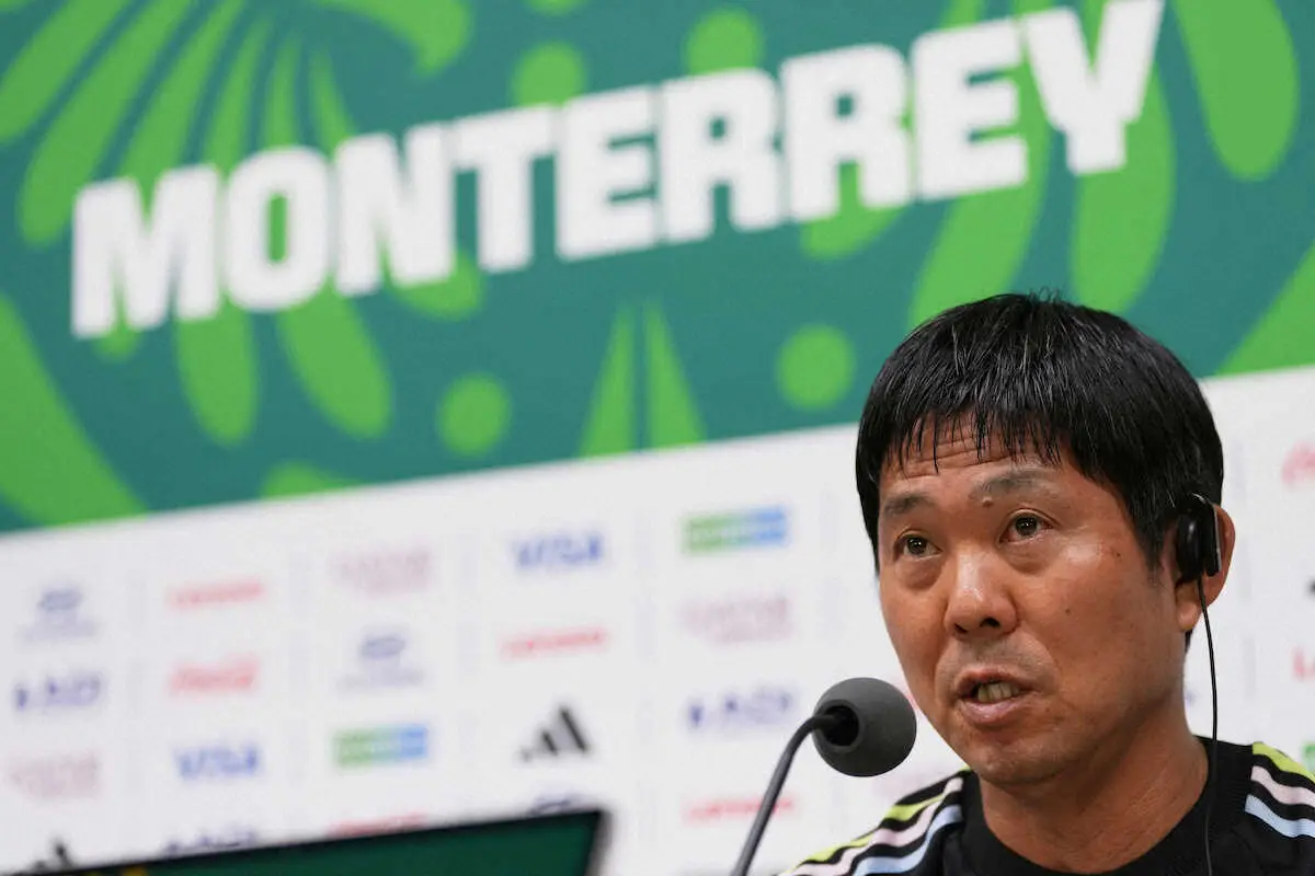 【画像・写真】【W杯】森保監督　日本人サポータ―のごみ拾いに「日本の世界に誇れる文化。自然に協力し合う」