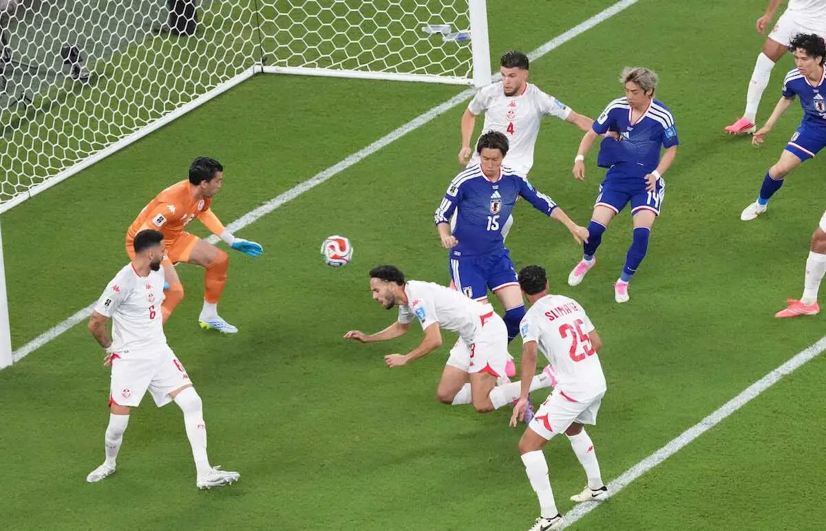 【画像・写真】【W杯】森保J、電光石火の先制点！　鎌田が前半4分に日本史上最速弾　2戦連発は24年ぶり史上2人目