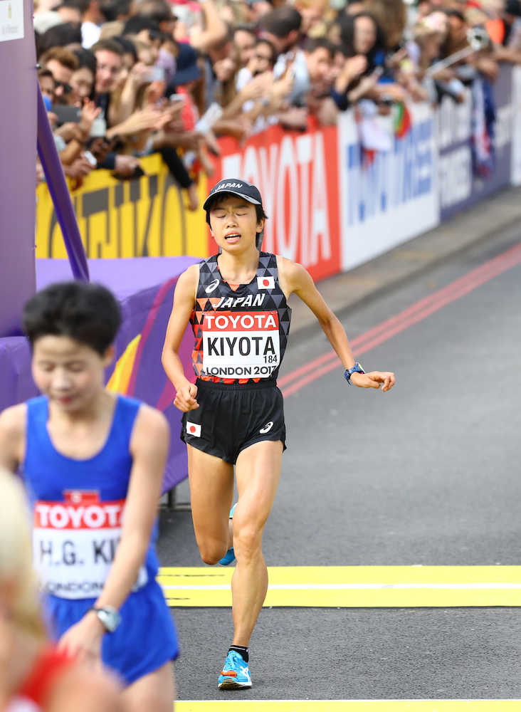 【画像・写真】【有森裕子の目】清田＆安藤「忍者走り」だけではなく腕使う走りも必要