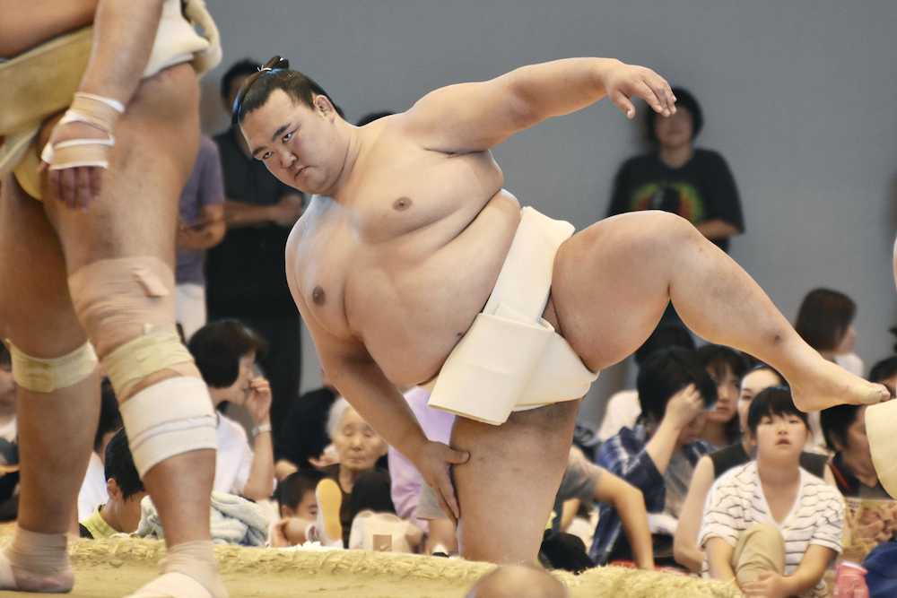 【画像・写真】稀勢が苦悩　左腕は「自分でも分からない」秋場所へ視界開けず