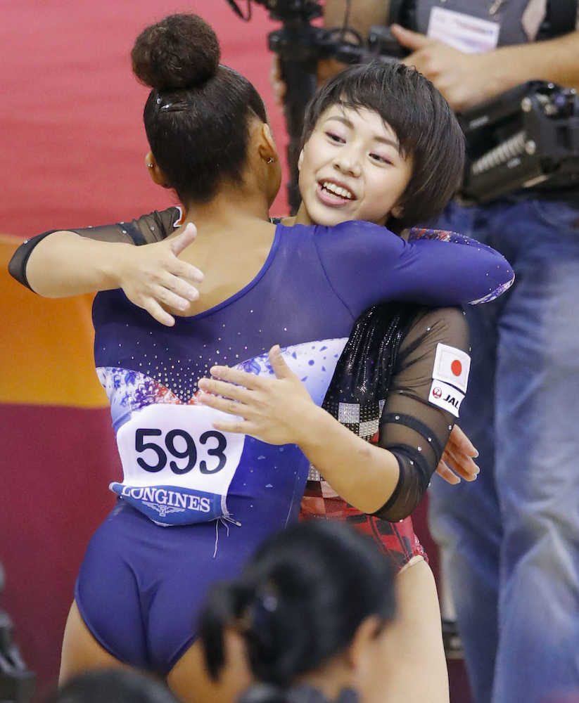 【画像・写真】村上　種目別・床で銅、連覇逃すも日本勢初の２大会連続表彰台