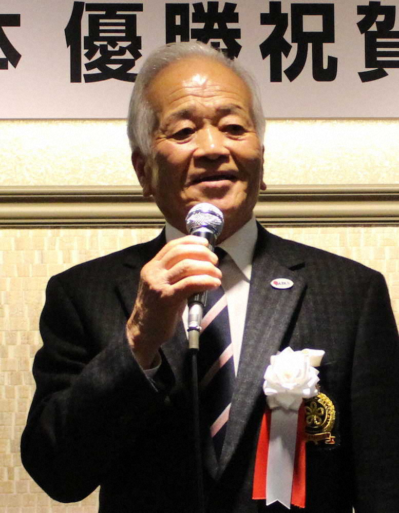 【画像・写真】手嶋啓会長　国体優勝に「25年の節目…喜ばしい」福岡県ゴルフ協会祝賀会