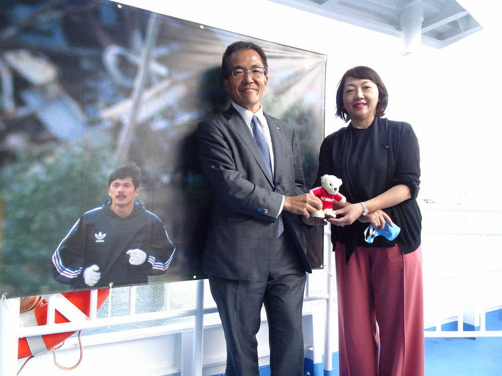 【画像・写真】神鋼・大物助っ人コンビのクルーズ船会見　舞台裏に故平尾誠二さんの魂あり