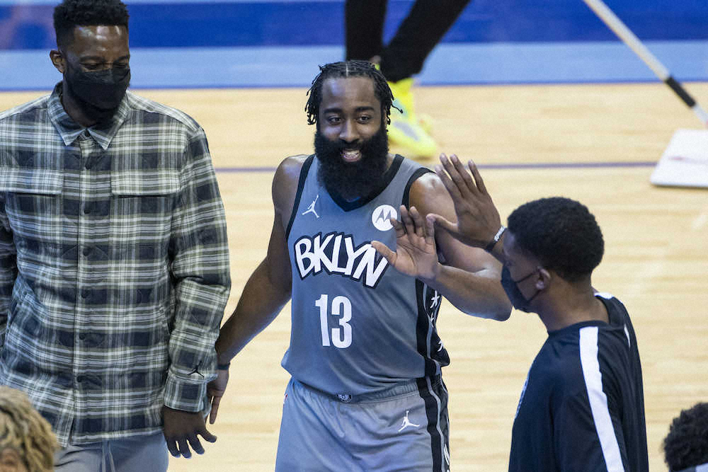 【画像・写真】東西首位決戦は76ersが延長でジャズに勝利 　レイカーズのジェームズは今季初の欠場