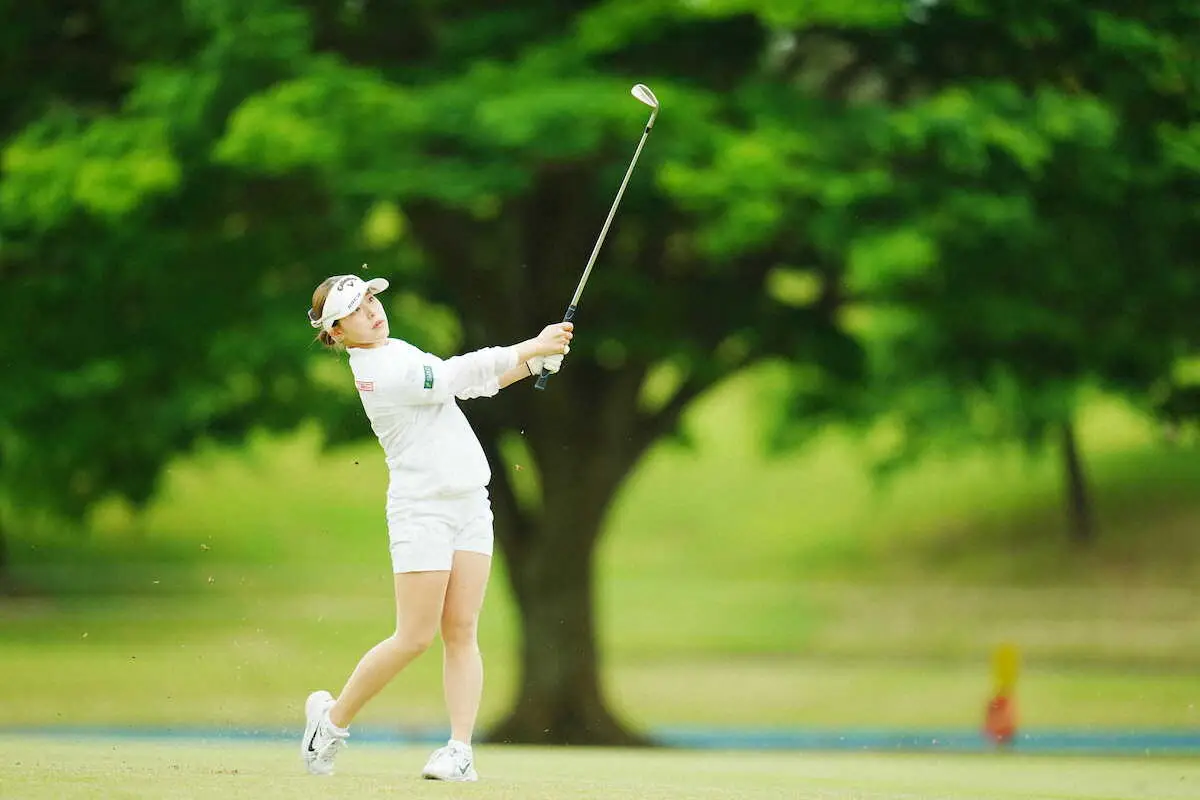 【画像・写真】【女子ゴルフ】プロ2年目・吉田鈴「ロングパットが何本も入った」自己最少タイ66で好発進
