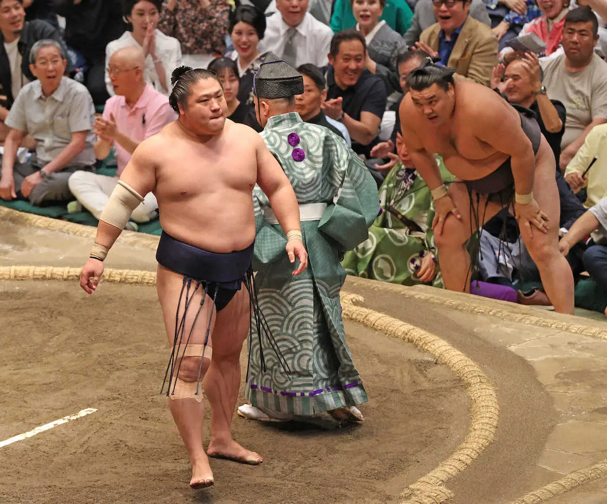 【画像・写真】【玉ノ井親方　視点】若隆景が決定戦で完璧な相撲　勝因は低い姿勢と左足の踏み込みの鋭さ