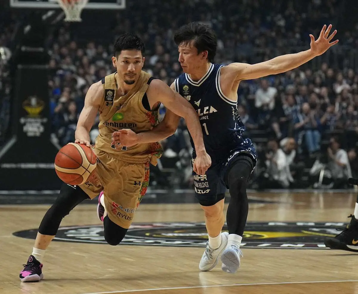 【画像・写真】【Bリーグ】琉球、3季ぶりV王手！昨季は無念のベテラン・岸本14得点「まだ何も終わっていない」