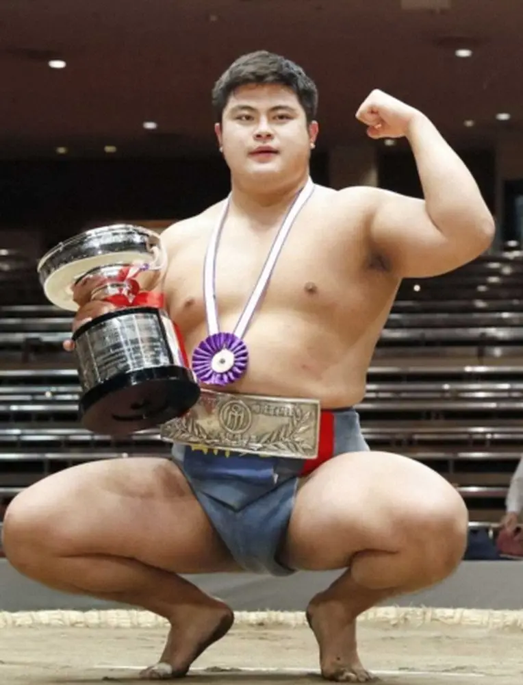 【画像・写真】20年、全日本相撲選手権大会で初優勝した花田秀虎